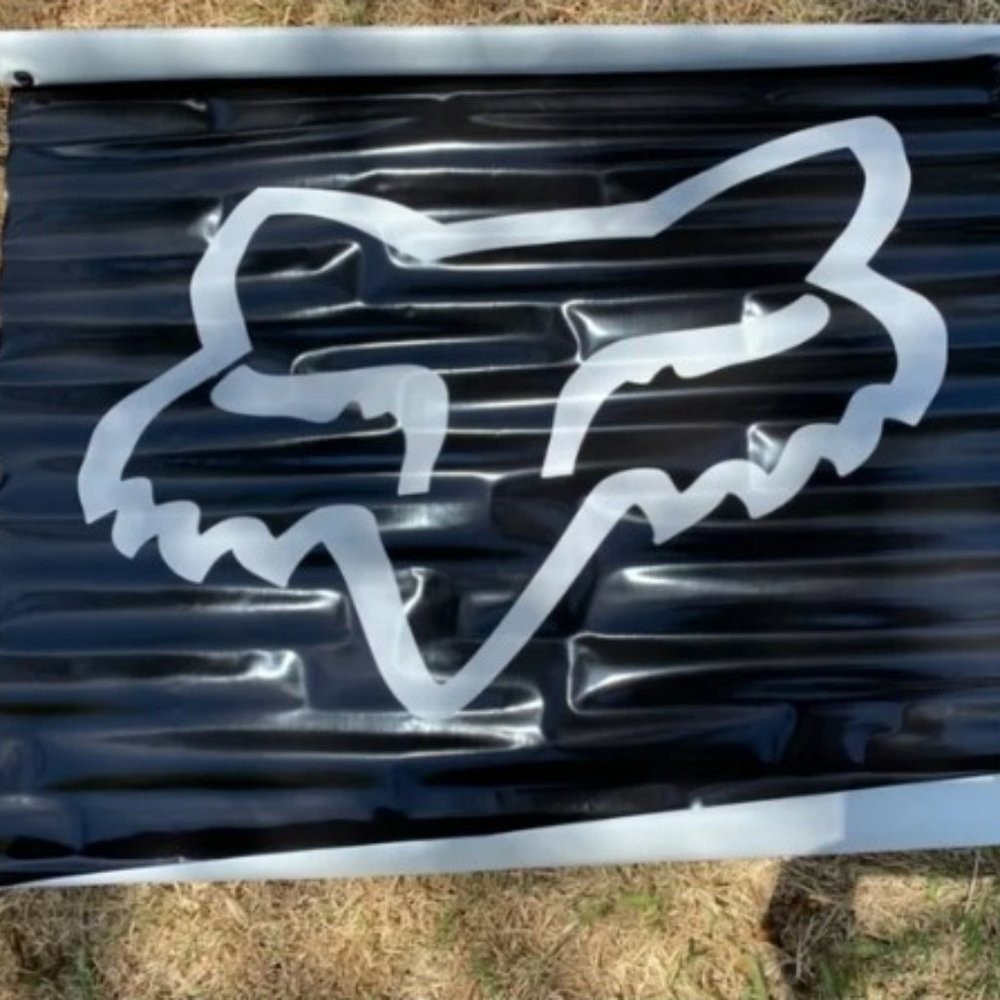 FOX Racing Fox head Vinyl Banner 36x36 inches New 2pk - Picture 2 of 6
